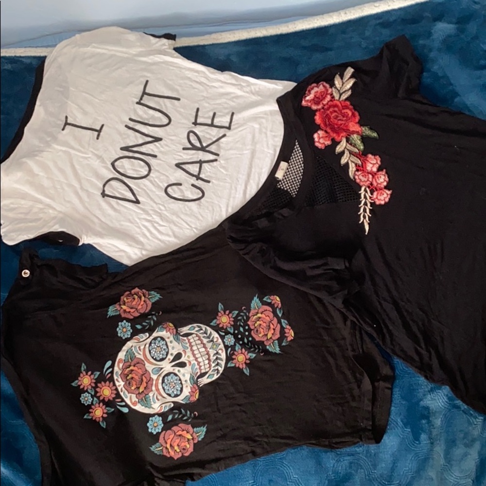 Bundle of T-shirts